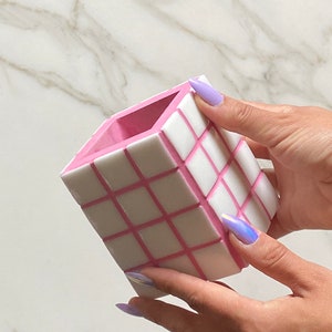 Tiled pot