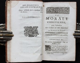 Libro antiguo francés de moral cristiana de 1730: encuadernado en cuero