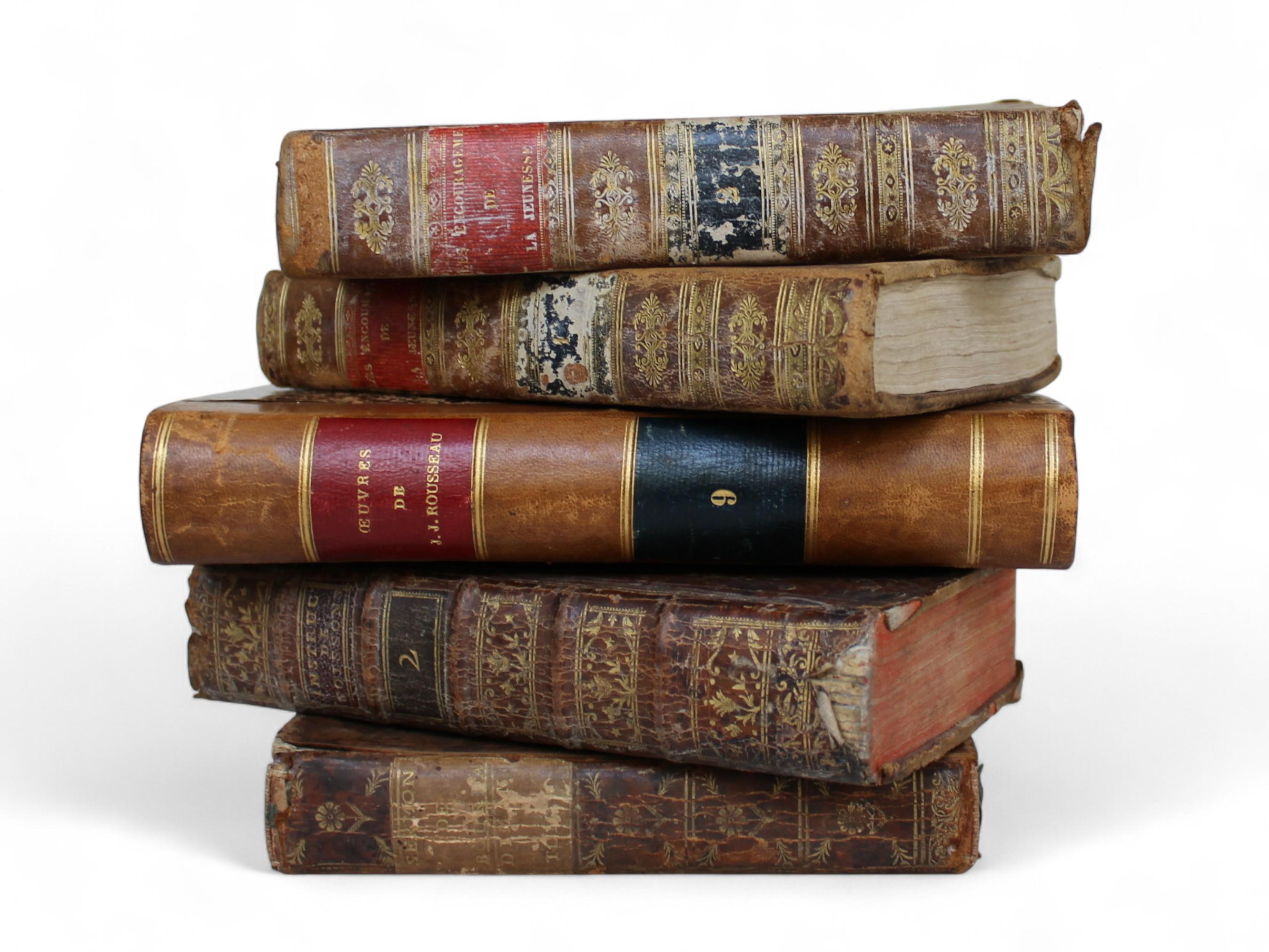 フランスアンティーク　古書　フルセット アンティークフランスの書籍セット（1750-1830）：5巻革製バンドル
