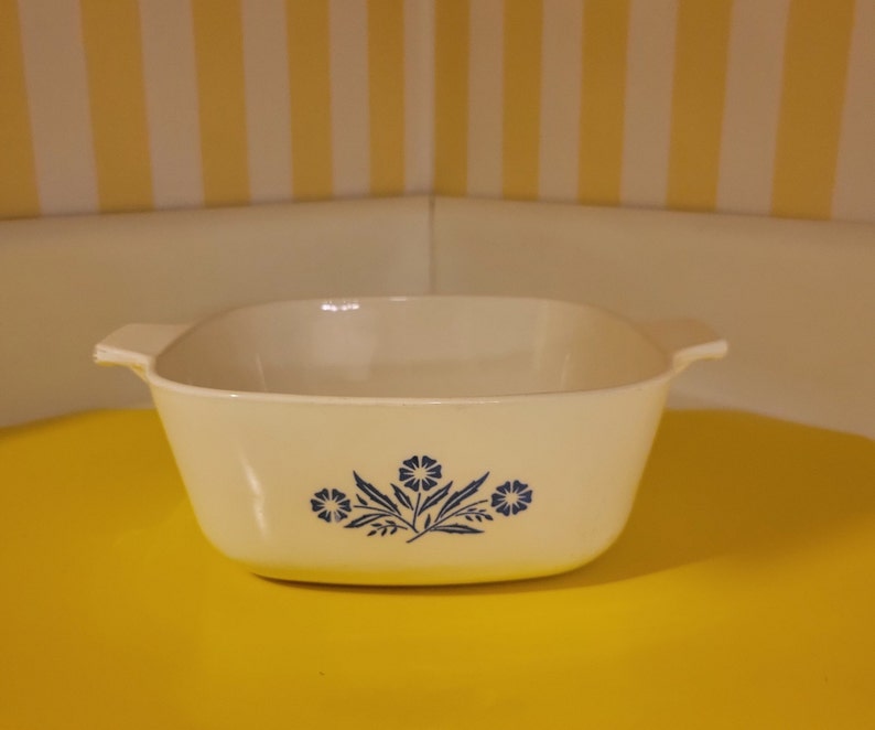 Vintage Blue Cornflower Pyrex Dishes Set Timeless Kitchen Classics Etsy