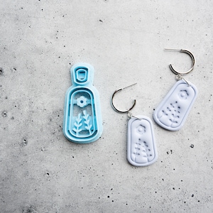 Embossed Floral Dangle