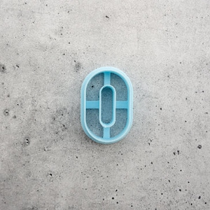Oval with Cutout
