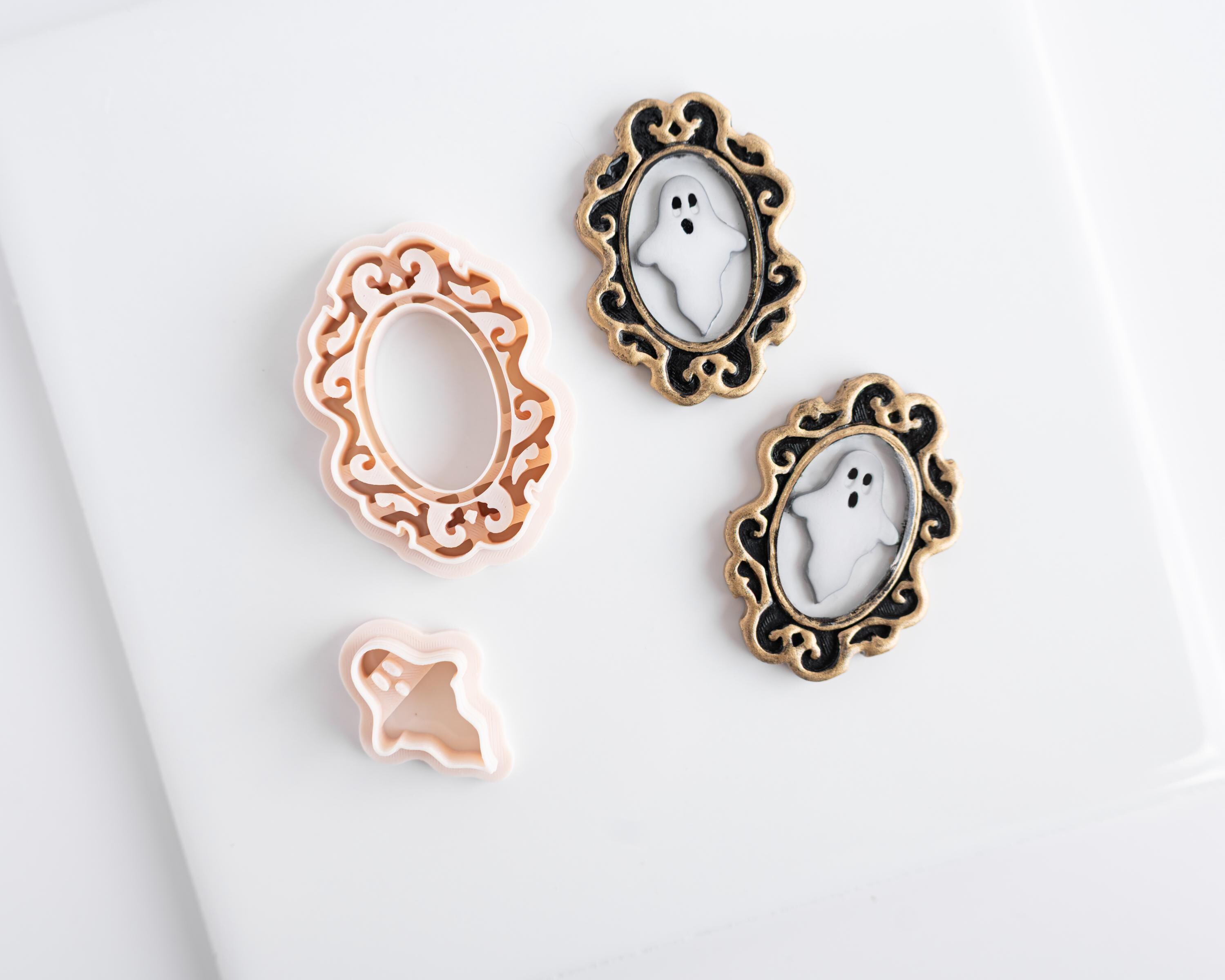 Gothic Frame With Ghost - 2 Piece Set - Etsy