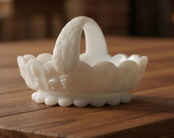 Vintage Westmoreland Paneled Grape Milk Glass Basket wm7