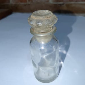 Vintage Clear Glass Spice Jar: Apothecary Bottle with Stopper