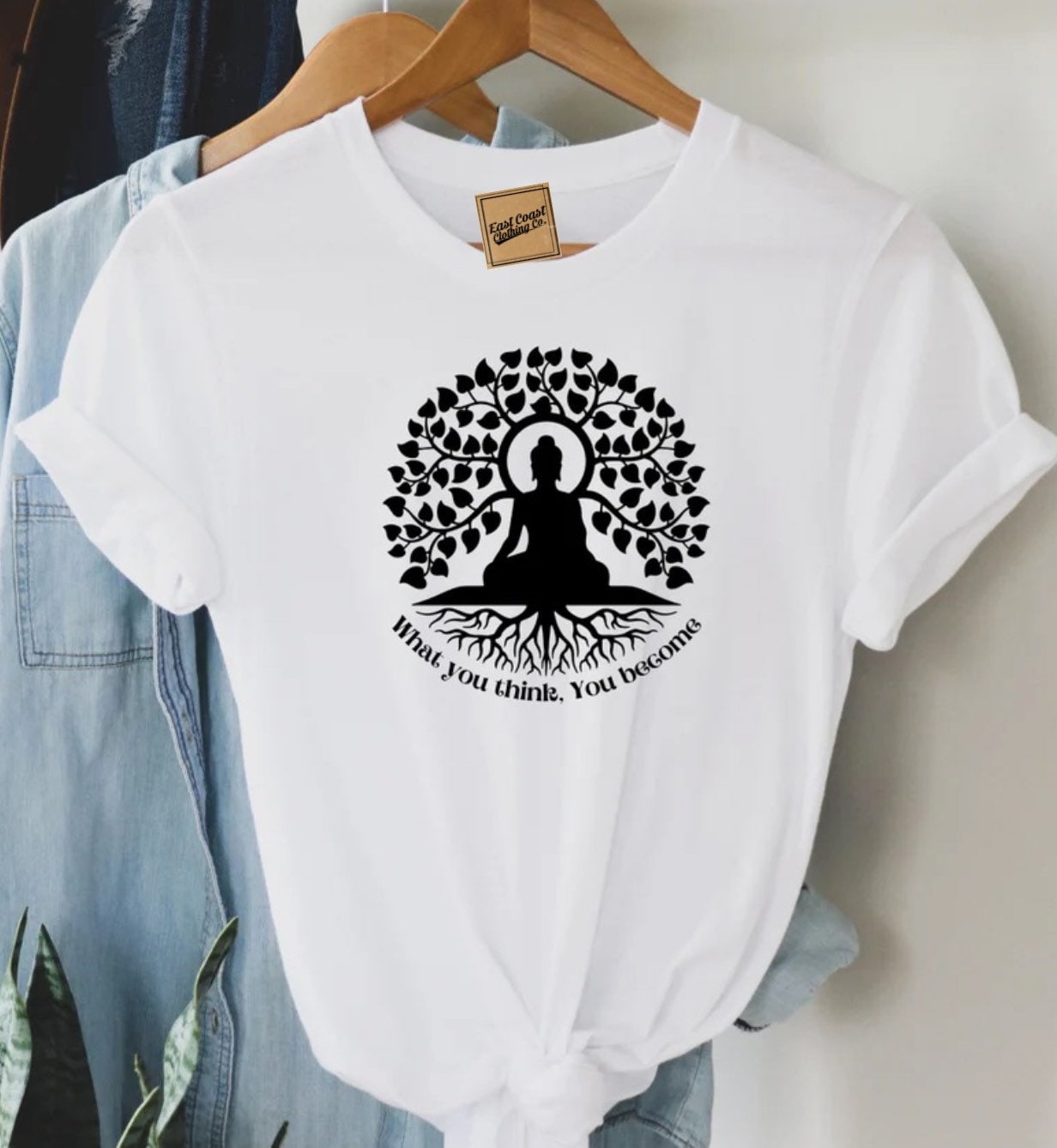 Buddha In Meditation, Minimalist Zen Buddhism,Spiritual Calm T-Shirt - Foto 13