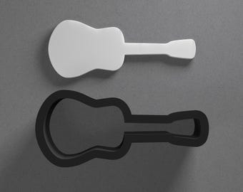 Orecchino in pasta polimerica a forma di chitarra acustica e tagliabiscotti, strumento per ceramica