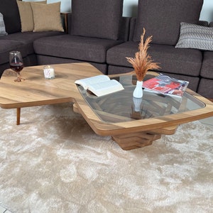 Eleganter Walnuss Couchtisch für Wohnzimmer, großer Ellipse Walnuss Couchtisch, moderner dekorativer kundenspezifischer Tisch mit Glasplatte