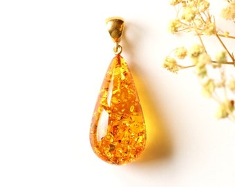 Teardrop shape gold amber pendant, shiny amber with glitters, natural baltic amber classic pendant, orange color baltic amber jewelry, gift