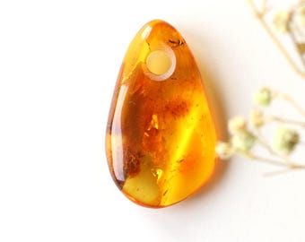 Clear orange Baltic amber inclusion pendant with hole, oval cognac amber pendant with insect, natural Baltic amber stone,organic resin amber
