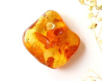 Cognac lemon color Baltic amber pendant, boho style amber pendant with hole, clear massive gemstone resin pendant stone, organic amber jewel