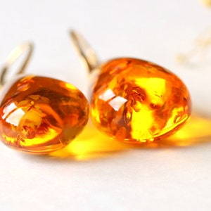 Very large dangle amber earrings, drop shape long orange amber earrings, unique massive earrings gift for mother, cognac shiny amber earring image 4