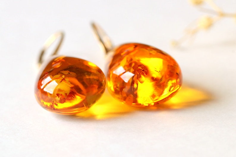 Very large dangle amber earrings, drop shape long orange amber earrings, unique massive earrings gift for mother, cognac shiny amber earring image 4