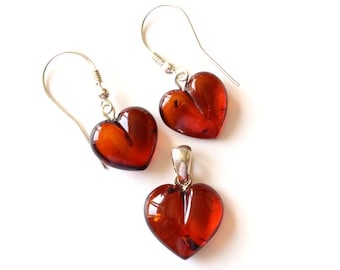 Amber set, heart amber earrings, amber pendant, natural Baltic amber, amber jewelry, cherry amber jewelry, jewelry set, gemstone jewelry set