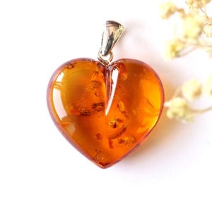 Herzform Honig Bernstein Anhänger, Bernstein Schmuck, natürlicher baltischer Bernstein mit Silber, Herz Bernstein Anhänger für die Liebe, Liebe Bernstein Schmuck Anhänger