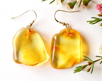 Clear lemon massive amber earrings, genuine untreated amber earrings, natural lemon transparent gemstone amber, summer style resin earrings