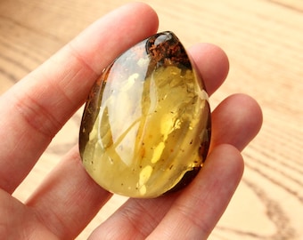 Large unique amber stone, 100 % natural amber gem stone, home decor amber piece, gift for home, amber lucky stone, gift idea souvenir stone