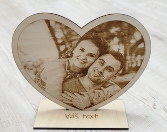 Heart shaped engraved photo frame - laser cut file