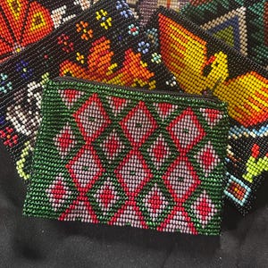 Guatemalan Beaded Coin Purse Zippered Pouch Handcrafted by Indigenous Mayan Family