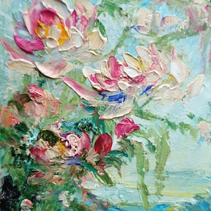 Peônias perto do rio, pintura a óleo original, broto de peônia selvagem, arte floral para decoração de aquecimento de casa, pintura de pétala rosa branca, presente para amantes da natureza