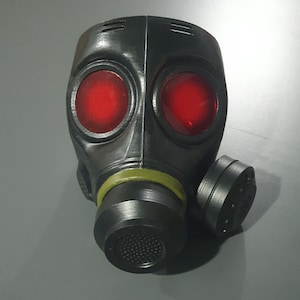 Hunk gas mask - Etsy 日本