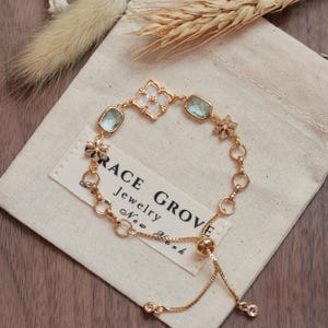 Dainty bridesmaid bracelet-14k gold bracelet -Wedding Bridesmaids&#39; gifts- Bridesmaid Jewelry-Bridesmaid Gift-Mother gift-Green quartz