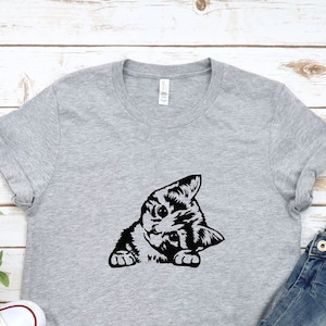 Cute Cat Shirt, Cute Kitty Tee, Cat Lover Shirt, Lovely Cat Shirt, Gift for Cats Lover, Funny Cat Shirt, Cat Mom Shirt for Cat Lover Gift