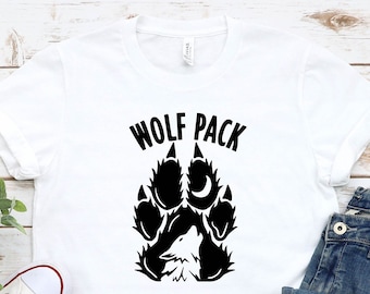 Wolf Pack Graphic Tee: Matchande bomullströja för hela familjen