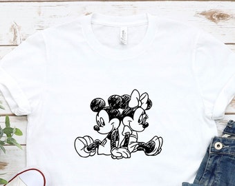 Camiseta vintage de Mickey y Minnie para parejas, regalo para parejas, camiseta encantadora, viaje mágico, Mickey Mouse animado, camiseta de viaje a Disney, camiseta personalizada