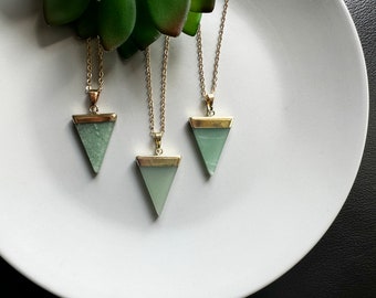 Green aventurine necklace Triangle aventurine crystal pendant Aventurine crystal necklace gold