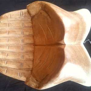 Houten handsnijwerk. Houten handsculptuur. Houten Milieu de table. Sleutelhouder. Fruit houder. Cadeau voor hem. Cadeau voor haar.