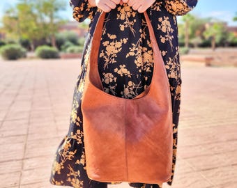 Handcrafted Moroccan Full Grain Leather Bag with zipper