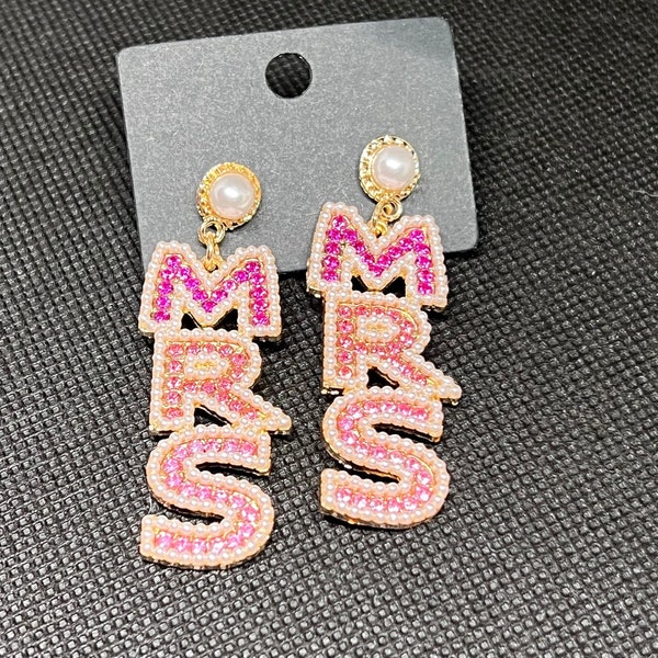 Mrs Earrings, Bride statement earrings, bachelorette party earrings, honeymoon earrings, bride to be gift, bridal wardrobe, engagement party