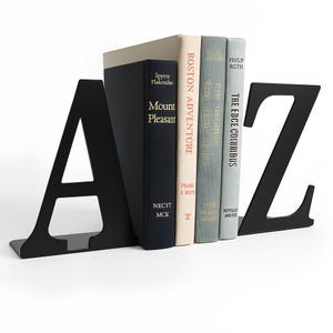 Fermalibri in metallo con alfabeto dalla A alla Z, supporto per libri, angolo di lettura, modello di file SVG DXF con taglio laser, vettore digitale scaricabile immediatamente.