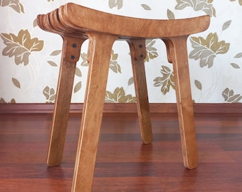 TORII Birke Hocker | Personalisierbar |  Holzhocker | MidCentury Hocker