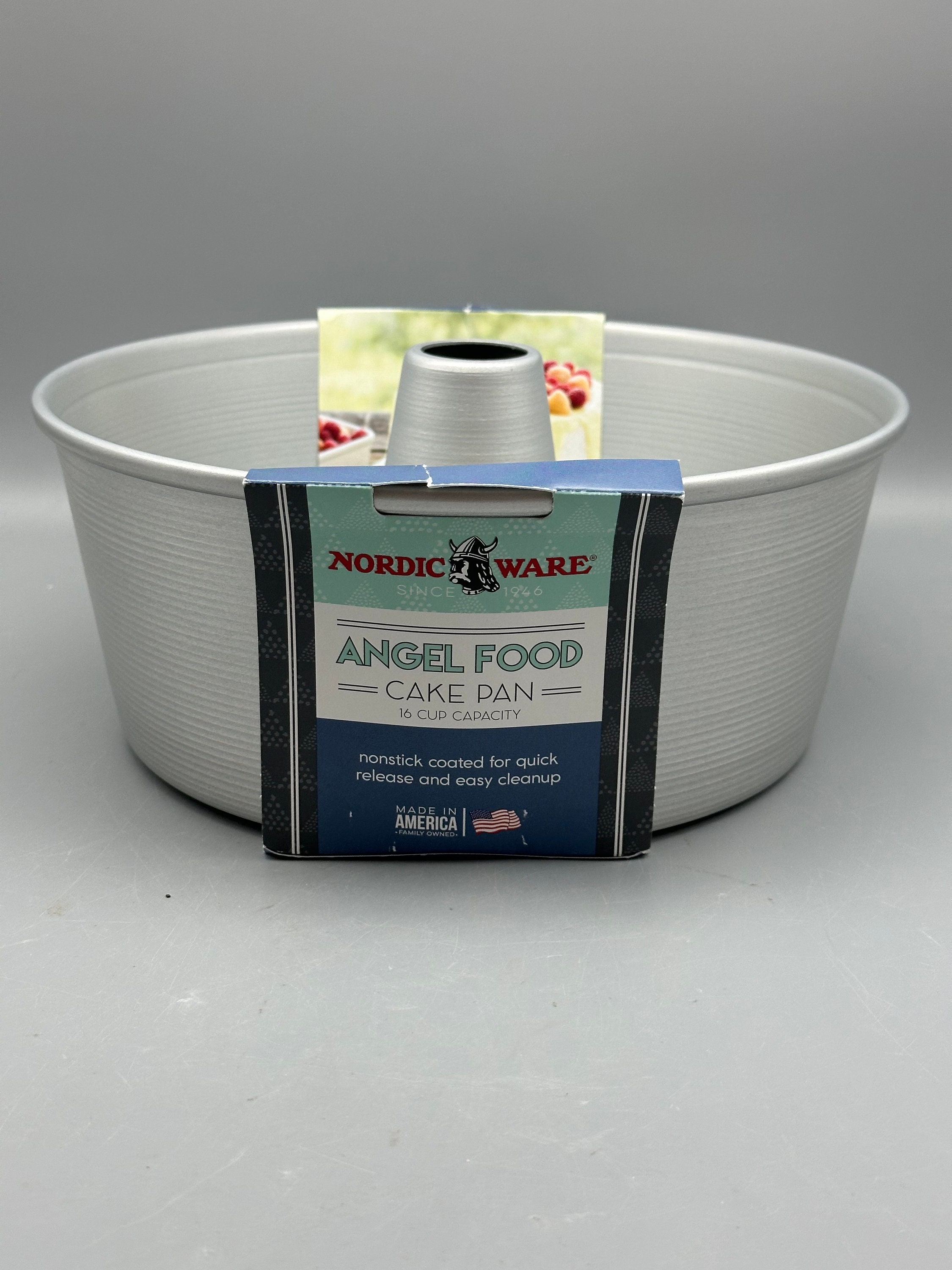 Non-Stick Original Angel Food Cake Fluted Tube Baking Pan - 10-Inch