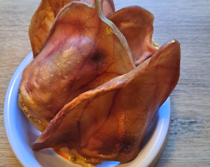 Jumbo Pig Ears for Dogs – Long-Lasting Natural Chew, Grain-Free Dental Support