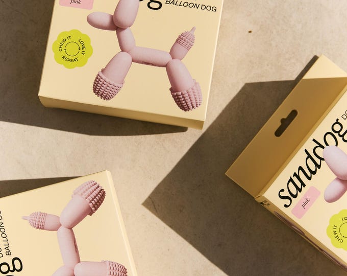 Sanddog Interactive Balloon Dog Chew Toy