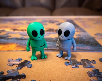 Tiny Alien Fidget Toy, Keychain