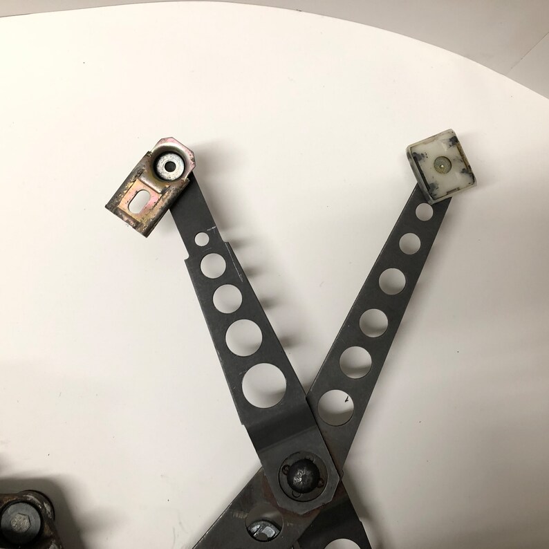 Mercedes W126 Window Regulator Complete Driver Door Front Left Standard