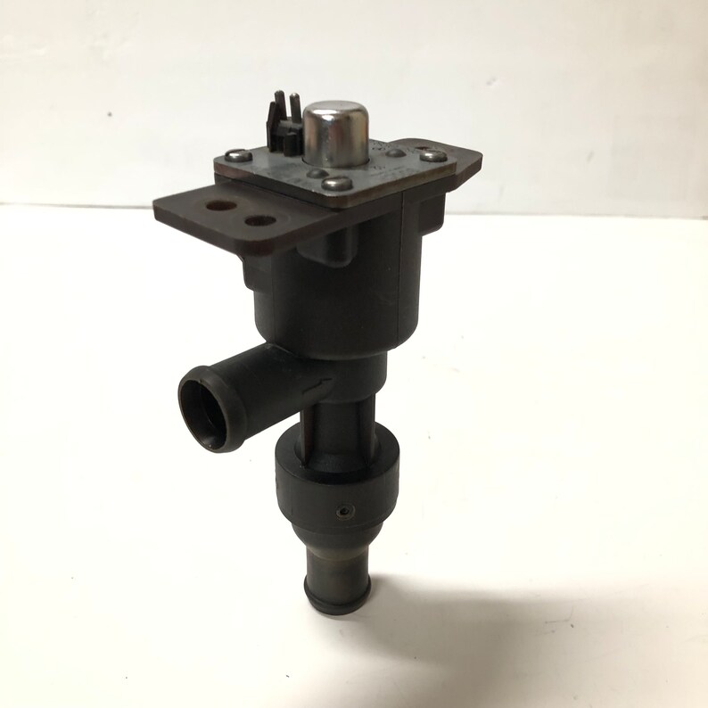 Mercedes W123 Mono Valve Heater Control Valve 300D, 300CD, 300TD