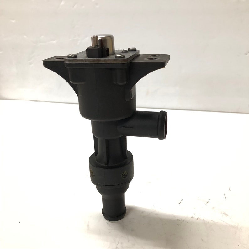 Mercedes W123 Mono Valve Heater Control Valve 300D, 300CD, 300TD
