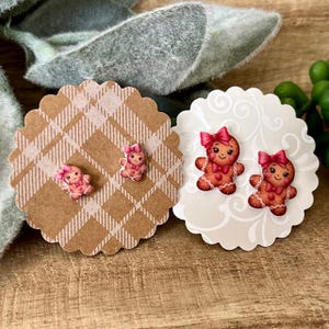 Christmas Gingerbread Earrings, Christmas Earrings, Christmas Studs, Christmas Jewelry, Stocking Stuffer, Gift for Her, Gift for Teacher