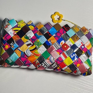 Pochette vintage in carta di caramelle del 1990 – Borsa in stile pop art retrò, stato Y2K