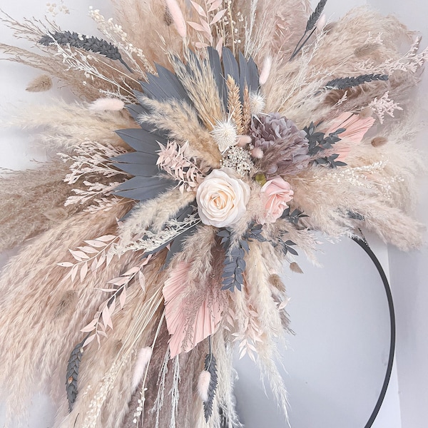 Pampas mirror flowers, Pampas logo flowers, Pampas mirror display, Pink & grey mirror flowers, wedding arch flowers, Dried flowers