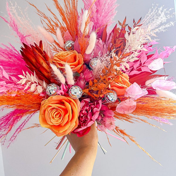 Bouquet de mariée boule disco orange fuchsia, bouquet de fleurs séchées, bouquet de mariage, bouquet artificiel rose et orange, bouquet d'herbe de pampa rose