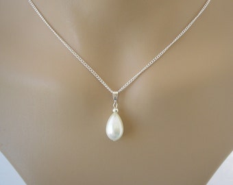 Simple Teardrop Pearl Necklace for Women Girls Brides Bridesmaids