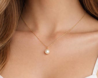 Dainty Pearl Drop Pendant Necklace on fine Silver Gold or Rose Gold Chain