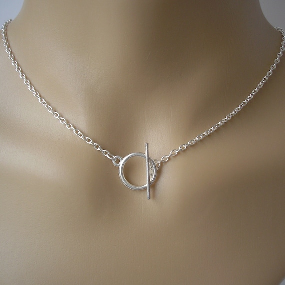 T clasp necklace deals