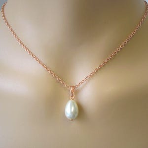 Elegant Teardrop Pearl Drop Pendant Necklace, Tear Drop Bridal Pearl, Silver Gold Rose Gold chain, Pearl Droplet for Women Brides Bridesmaid